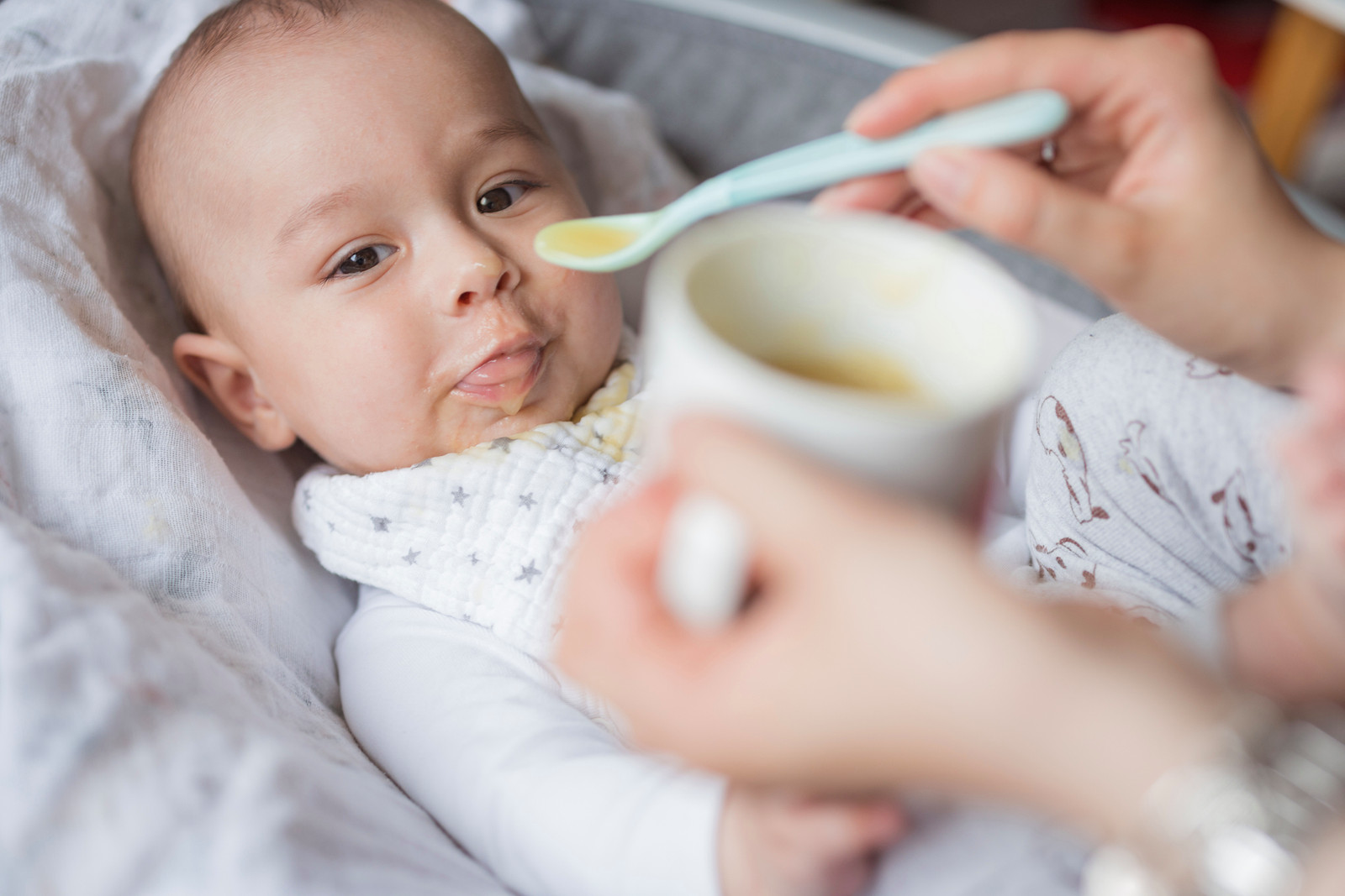 Voedingsschema baby 4 maanden Ouders van Nu
